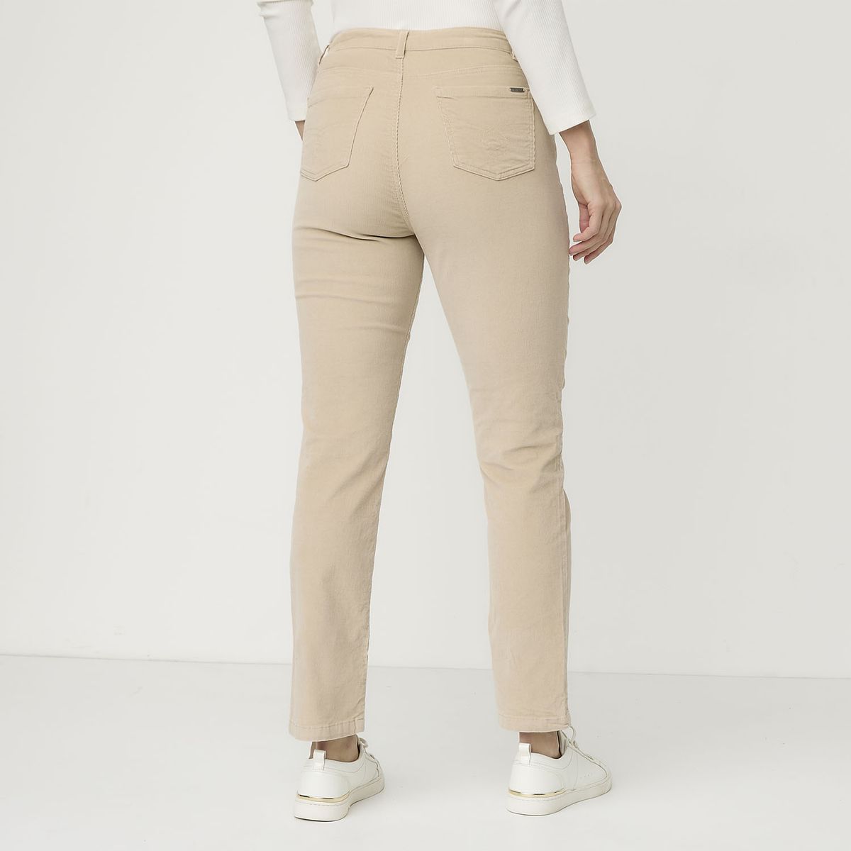 NEWPORT - Pantalón Tiro Medio Mujer Newport