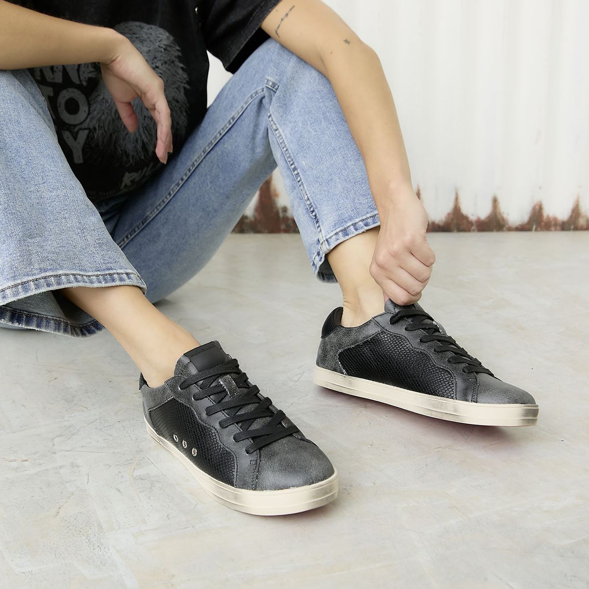 AMERICANINO - Zapatilla Urbana Mujer Cuero Negro Americanino