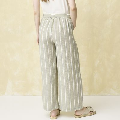 Imagen 2 del producto Pantalón Classic Fit Tiro Alto Mujer