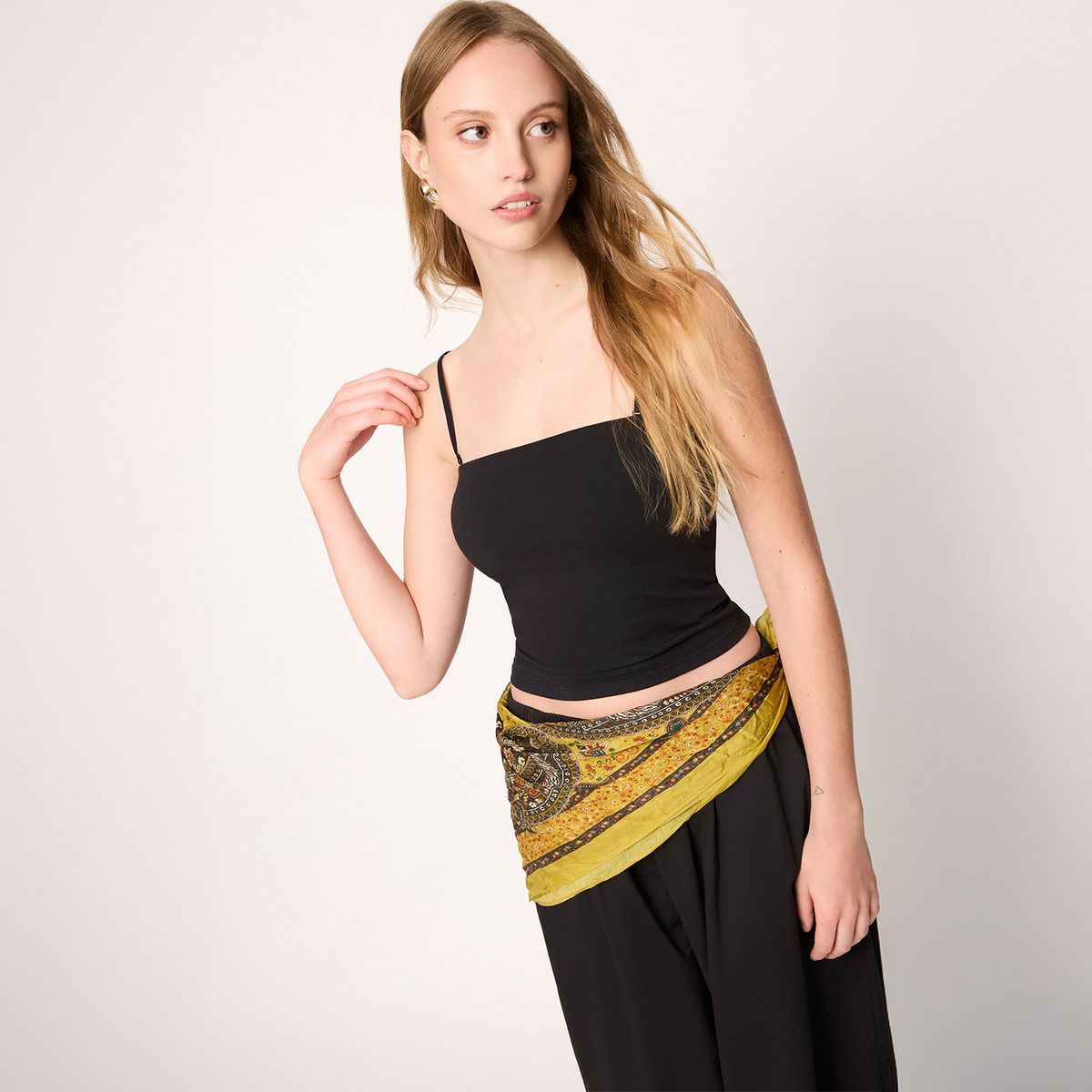 SYBILLA - Polera Bra Top Mujer Sybilla