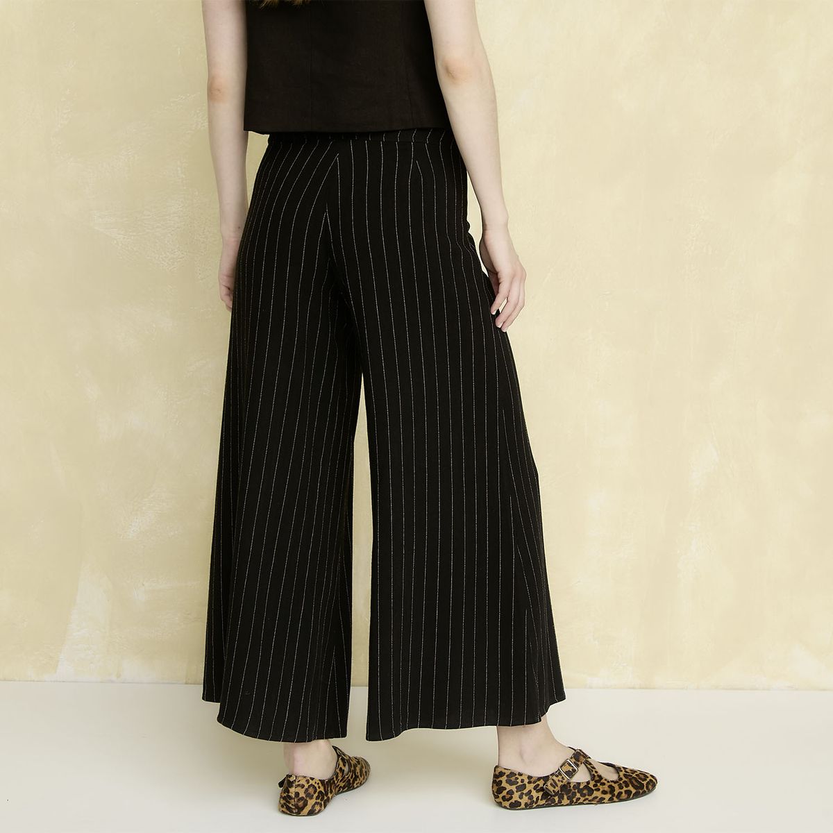 UNIVERSITY CLUB - Pantalón Classic Fit Tiro Alto Mujer University Club