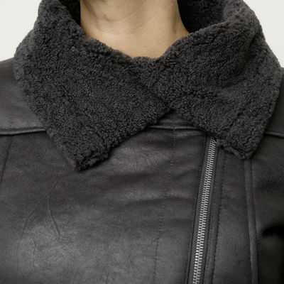 Imagen 2 del producto Chaqueta Mujer