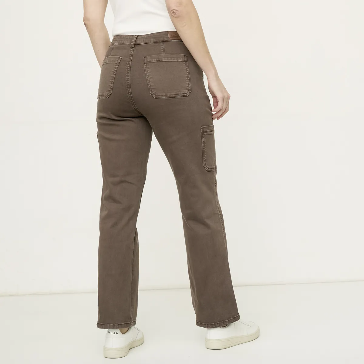 NEWPORT - Pantalón Tiro Medio Mujer Newport