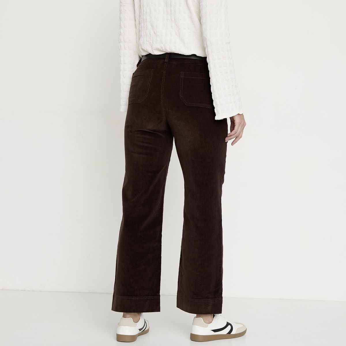 NEWPORT - Pantalón Tiro Medio Mujer Newport