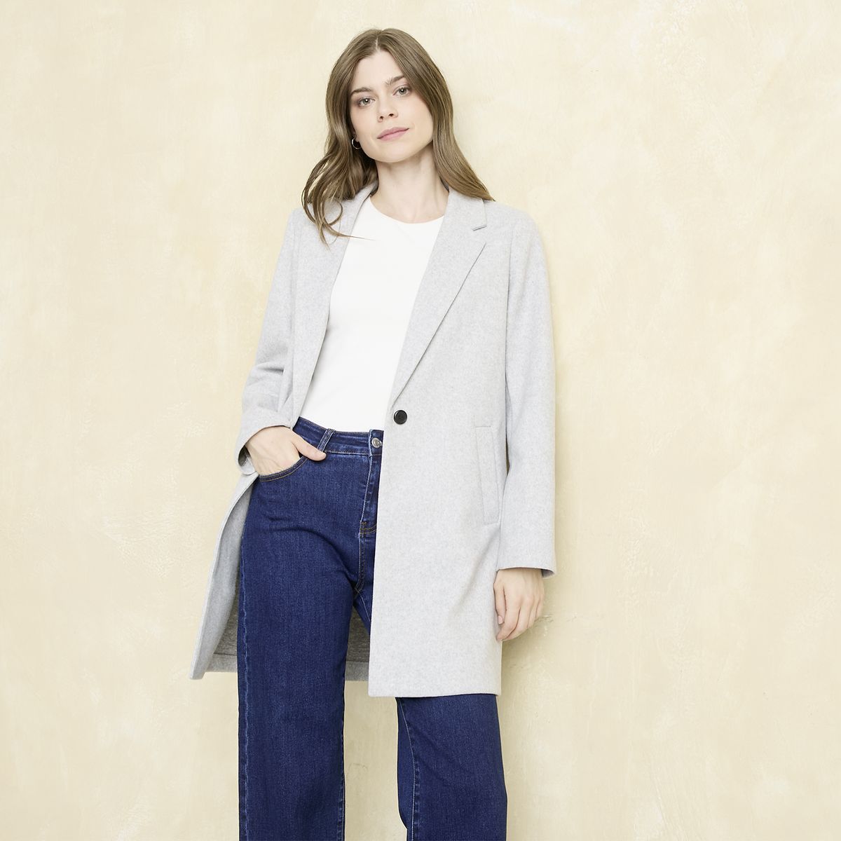 UNIVERSITY CLUB - Abrigo Mujer University Club