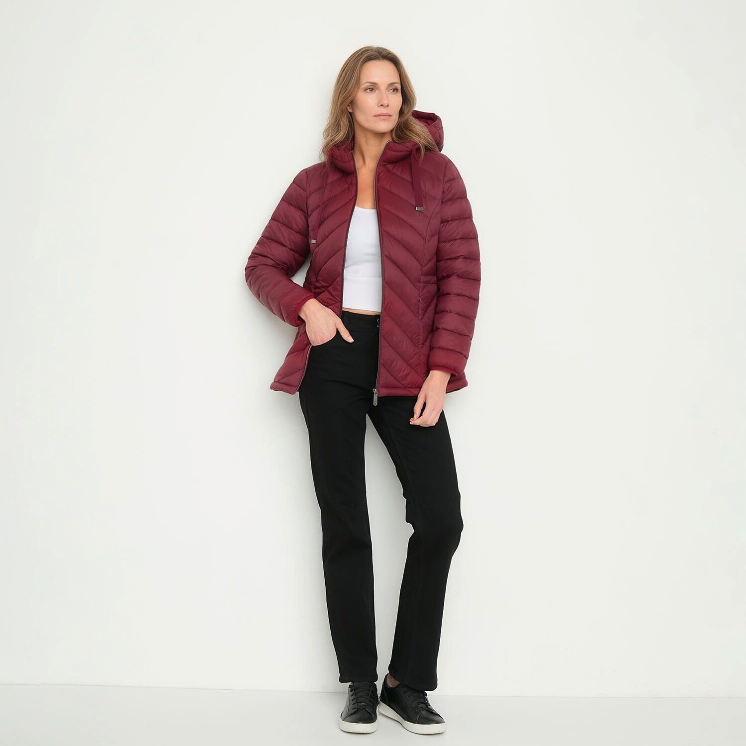 NEWPORT Parka Mujer Newport | Falabella Chile