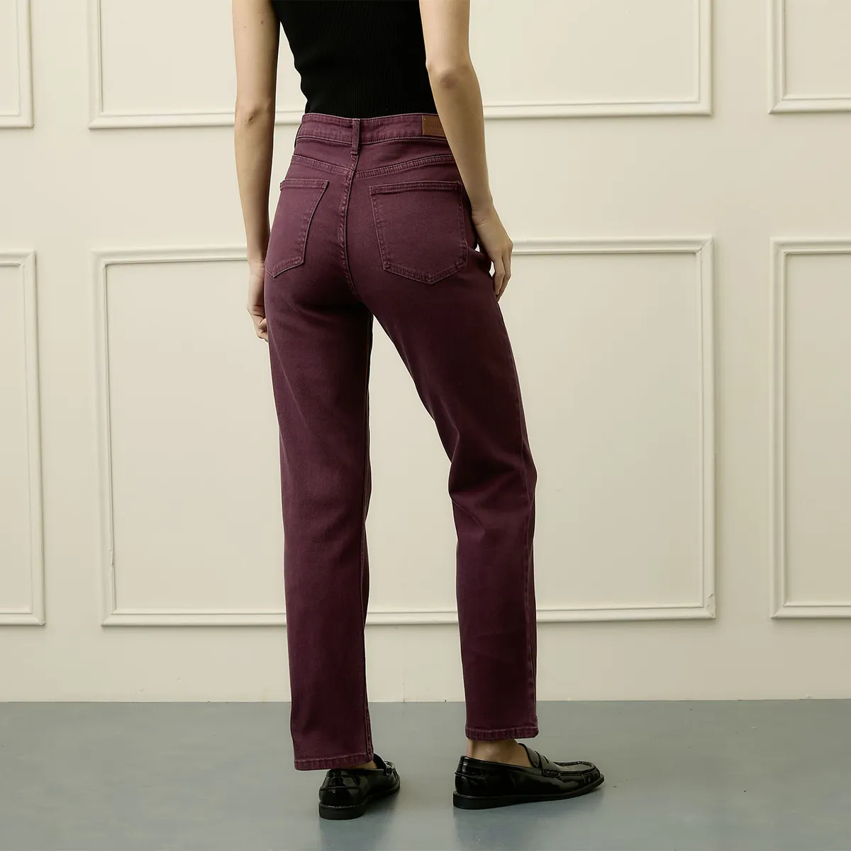 BASEMENT - Jeans Straight Tiro Alto Mujer Basement