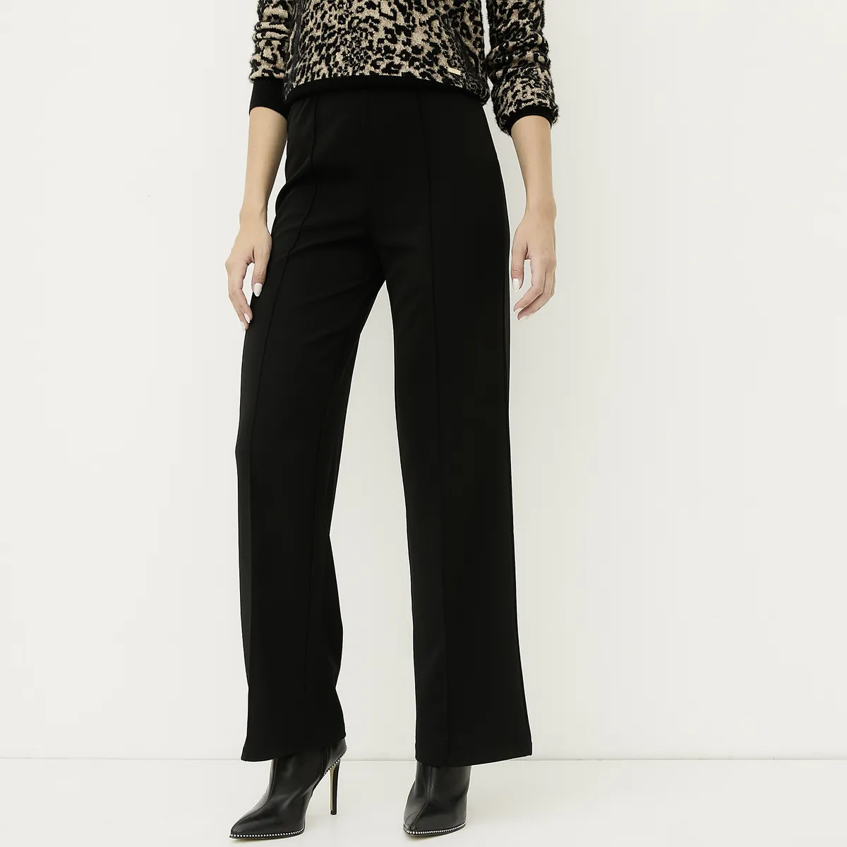 MOSSIMO - Pantalón Fit Straight Mujer Mossimo
