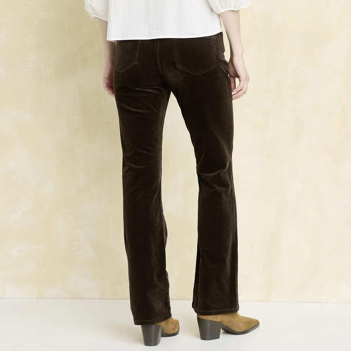 UNIVERSITY CLUB - Pantalón Flare Tiro Alto Mujer University Club