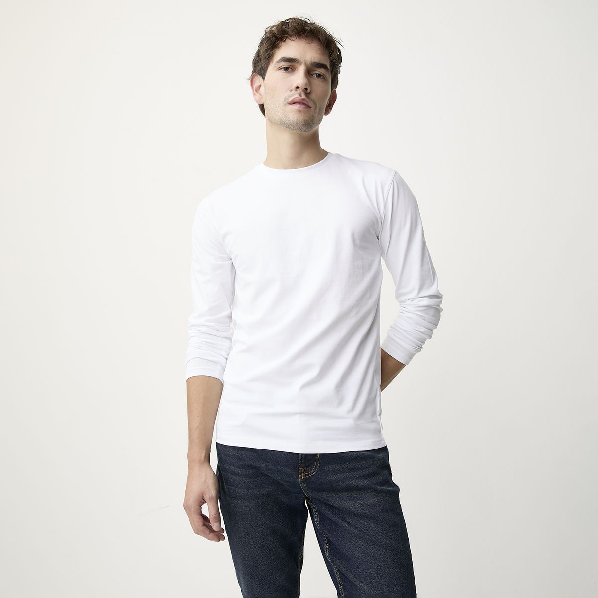 BASEMENT - Polera Manga Larga Hombre Basement