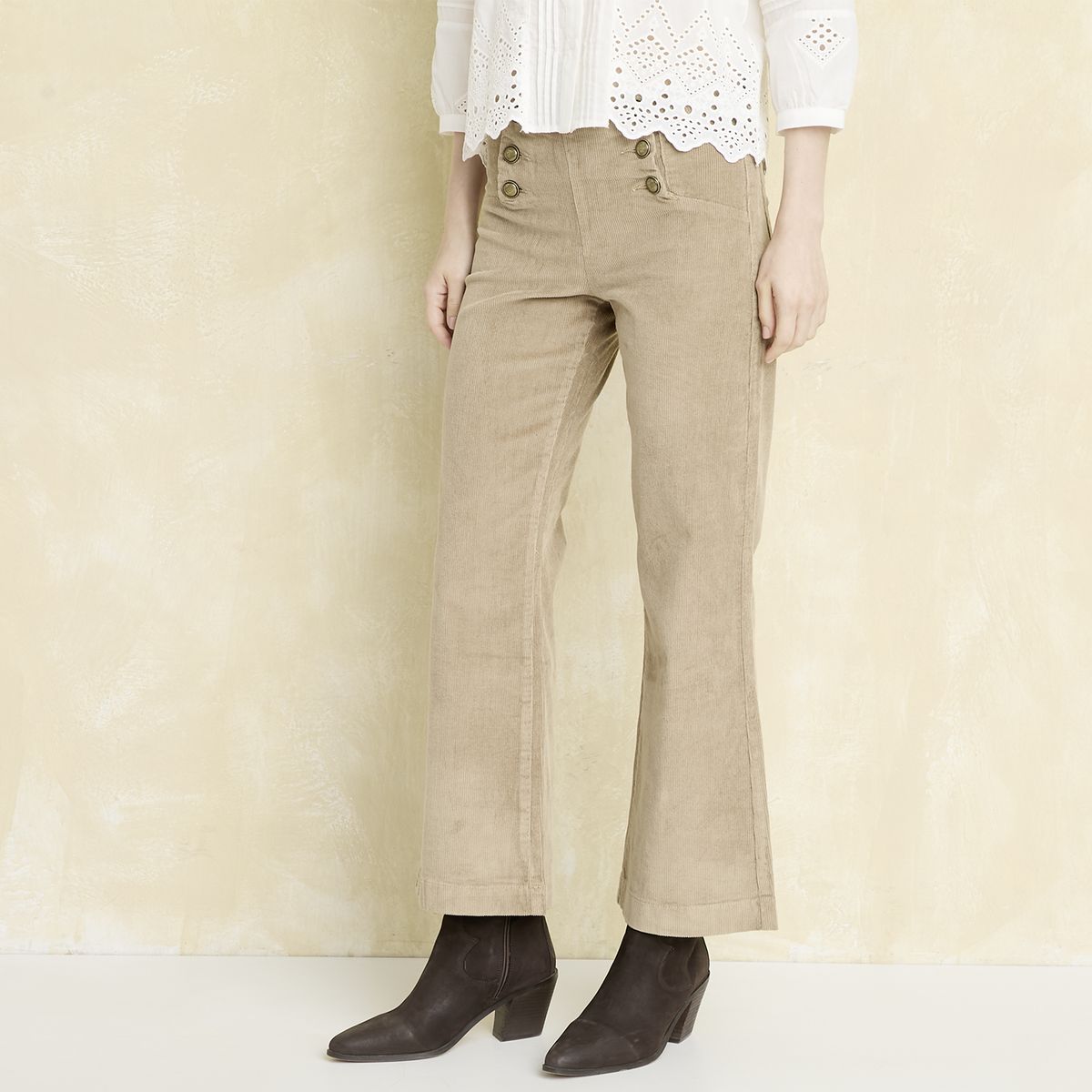 UNIVERSITY CLUB - Pantalón Cotelé Regular Tiro Alto Mujer University Club