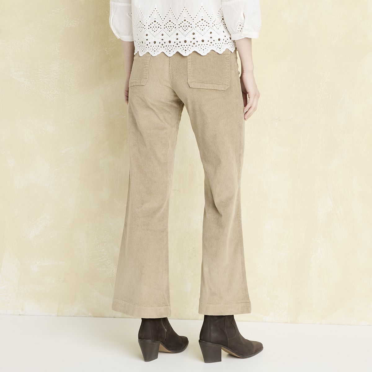 UNIVERSITY CLUB - Pantalón Cotelé Regular Tiro Alto Mujer University Club