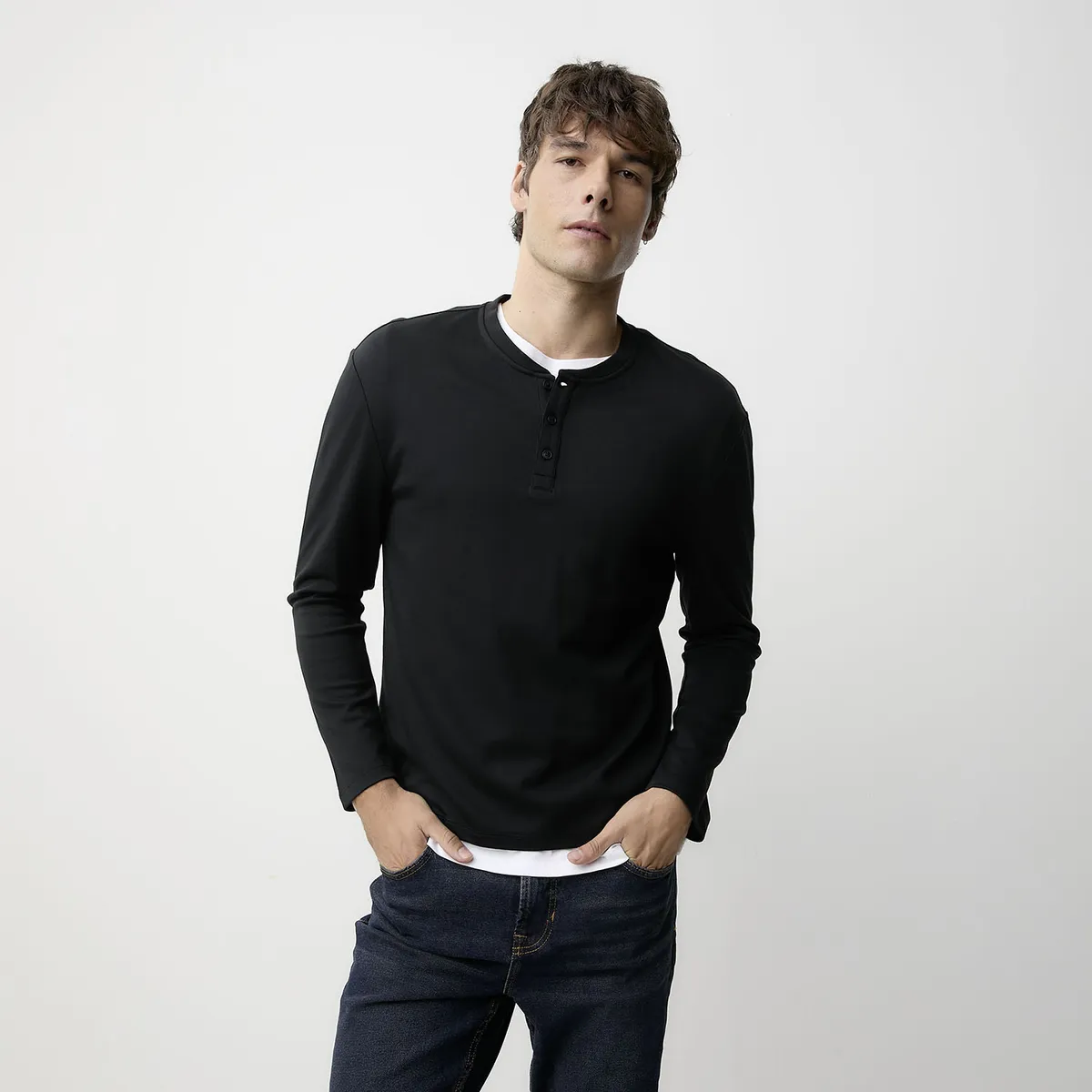 BASEMENT - Polera Manga Larga Hombre Basement