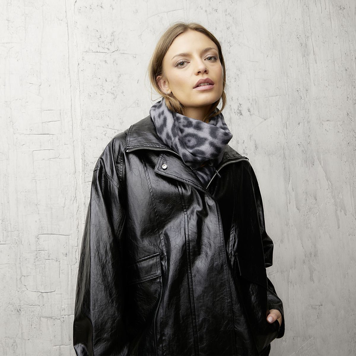 AMERICANINO - Bufanda Mujer Americanino Animal Print Sintética