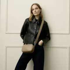 BASEMENT - Cartera Crossbody Mujer