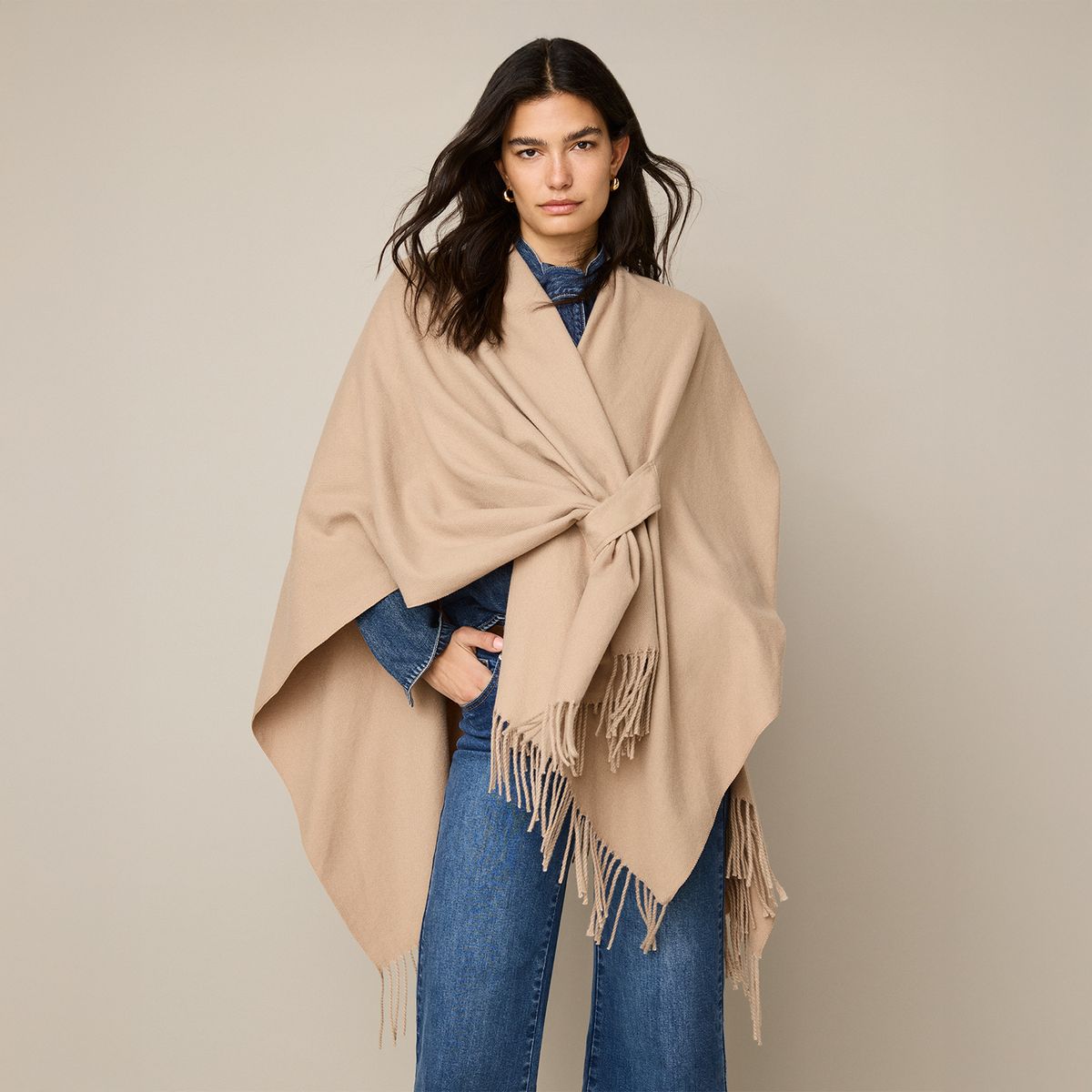 BASEMENT - Poncho Mujer Basement