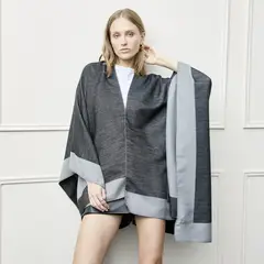 BASEMENT - Poncho Mujer