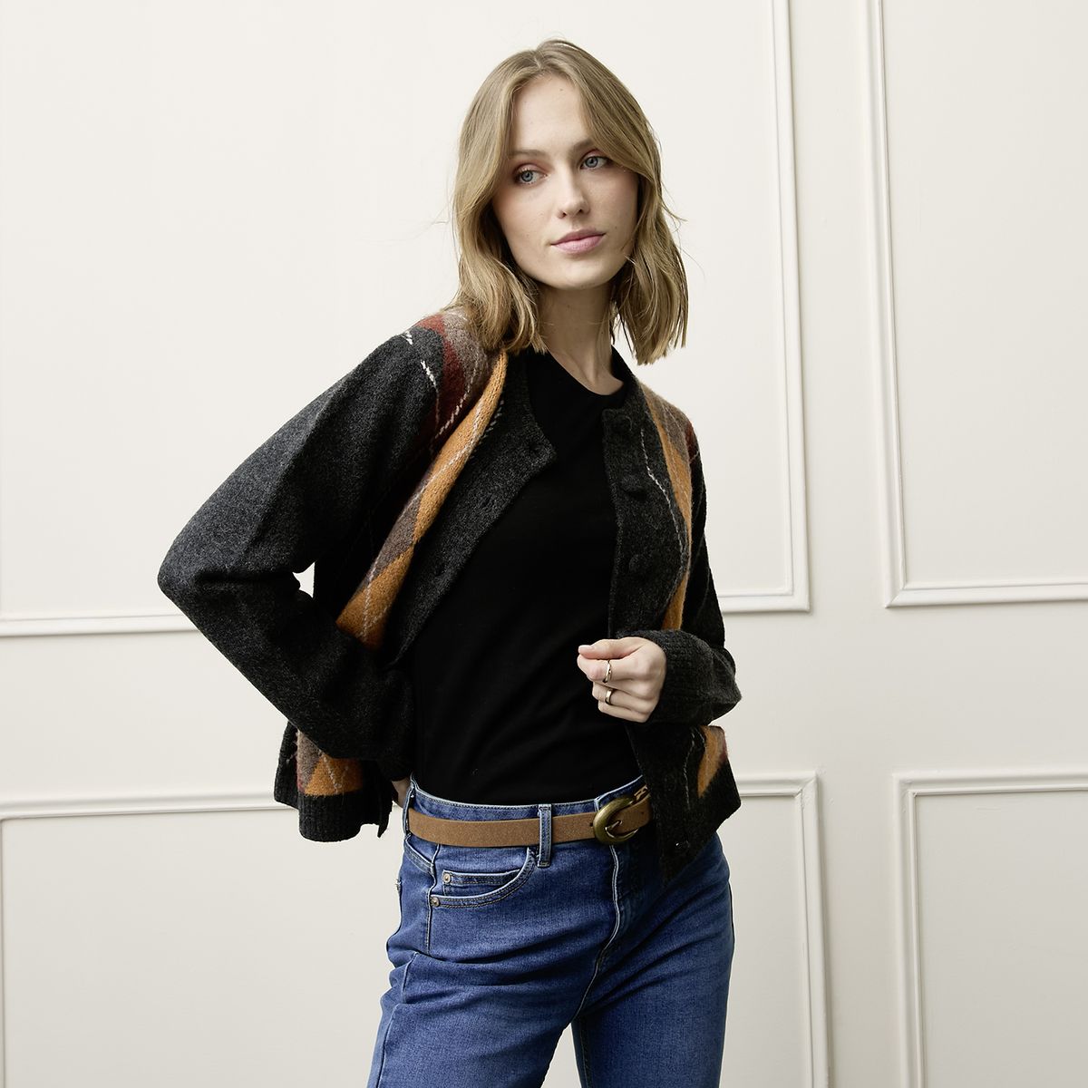 BASEMENT - Sweater Mujer Basement