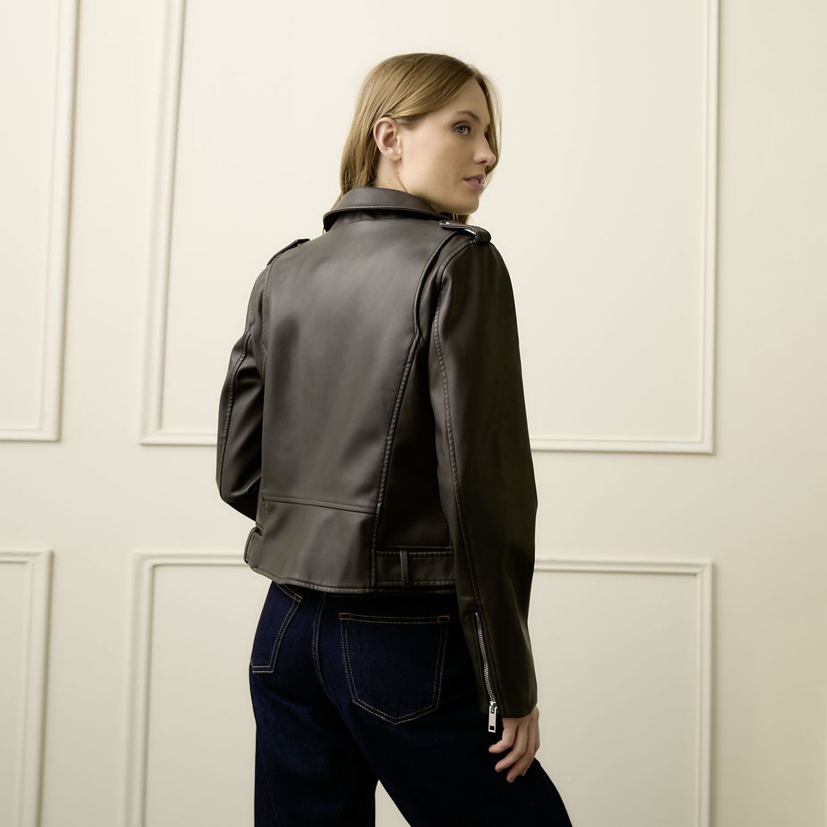 BASEMENT - Chaqueta Mujer Basement