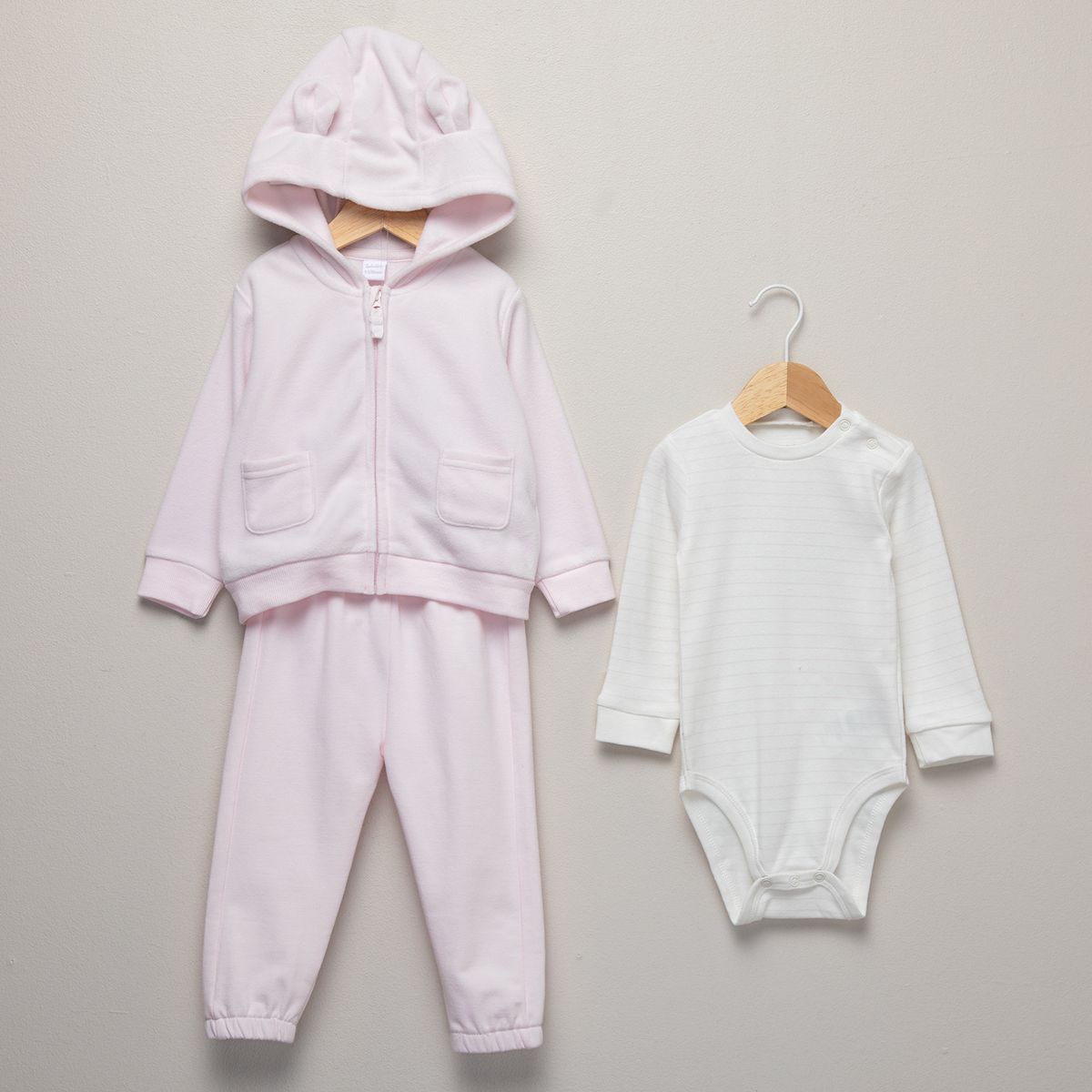 YAMP - Conjunto Bebé Niña Pantalón de Buzo + Body + Polerón de Polar Yamp