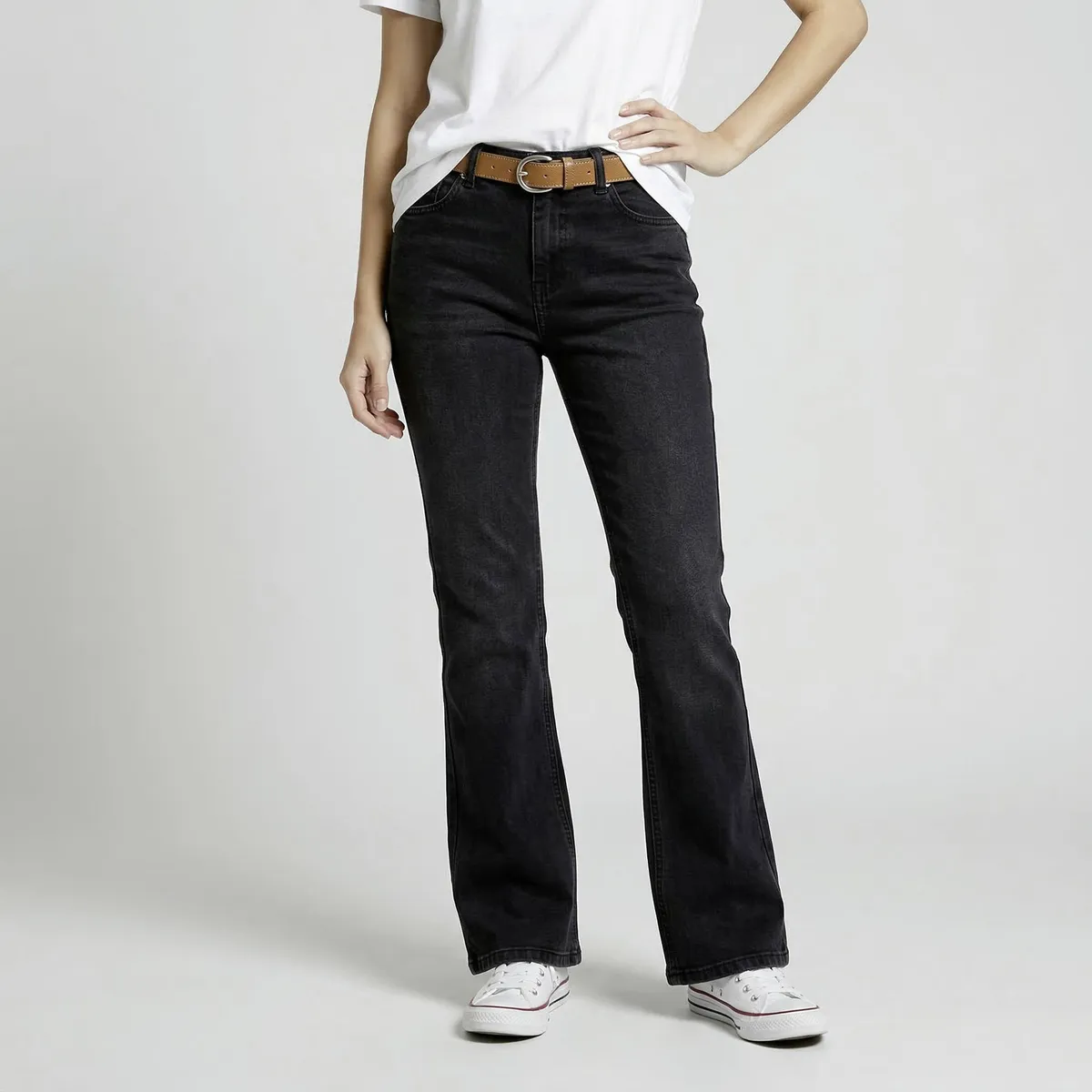 ELEVEN - Jeans Niña Flare Con Cinturón Eleven