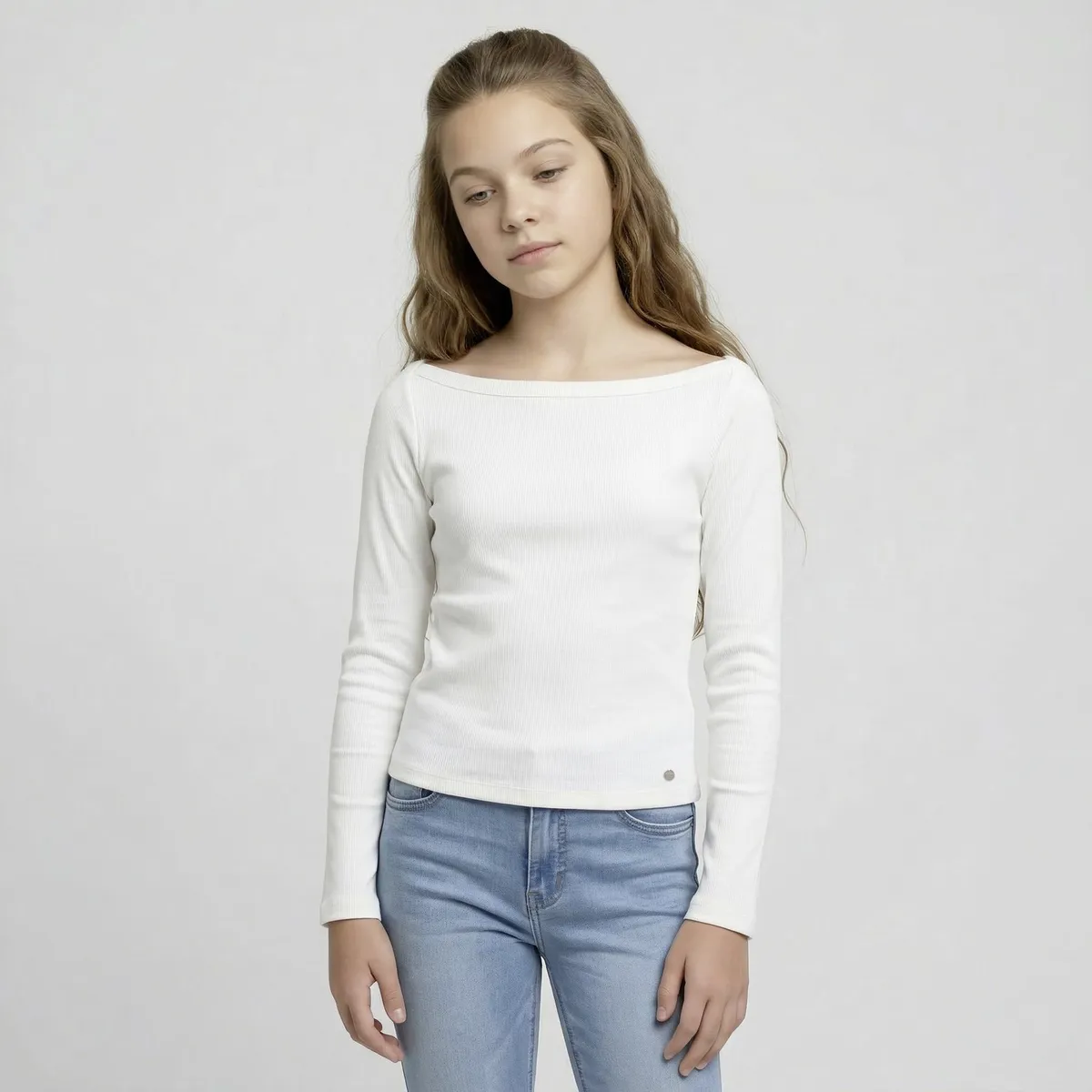 ELEVEN - Polera Niña Cuello Bote Eleven