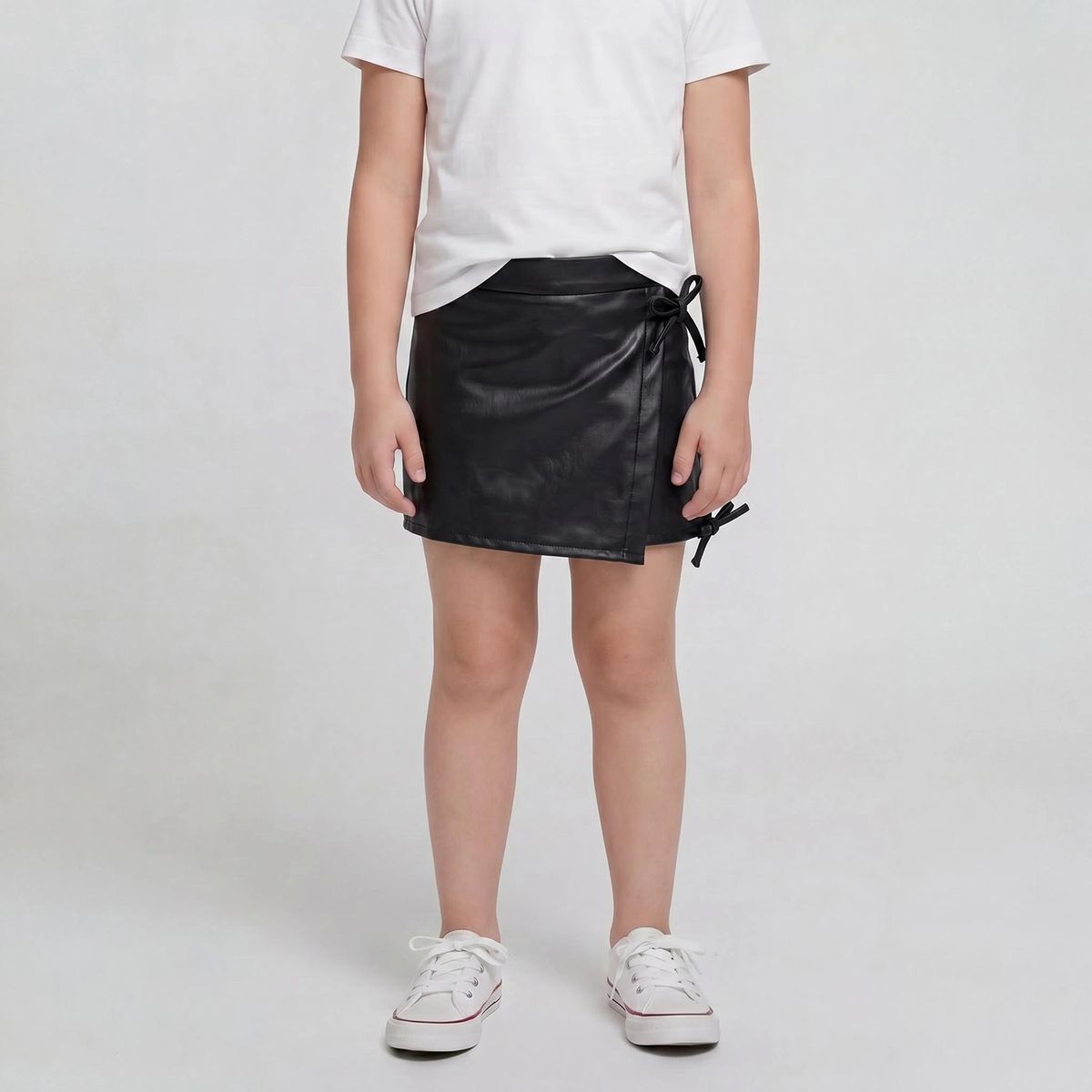 YAMP - Falda Short Niña Efecto Cuero Yamp