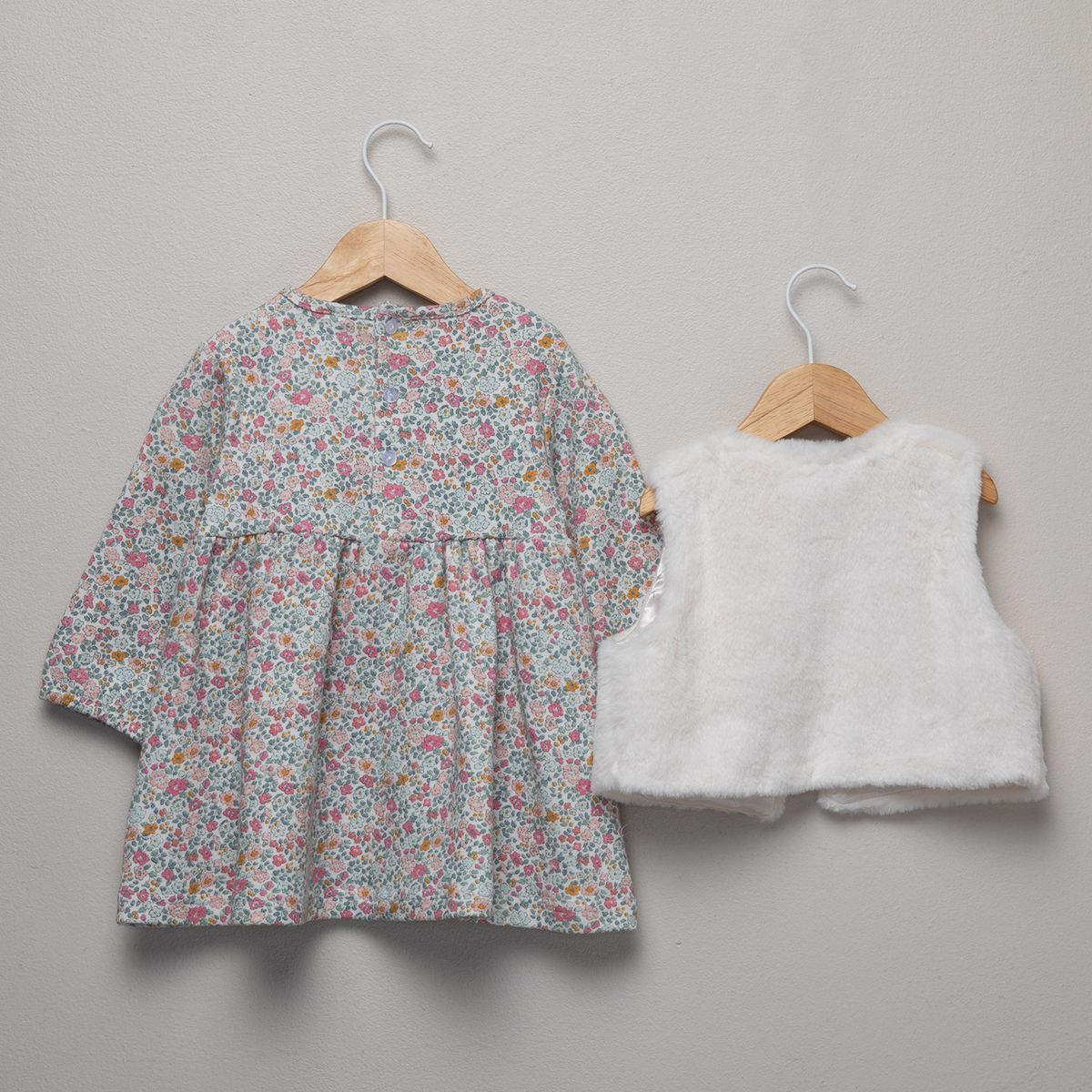 YAMP - Conjunto Bebé Vestido Mas Peludo Yamp