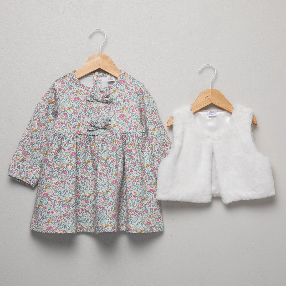 YAMP - Conjunto Bebé Vestido Mas Peludo Yamp