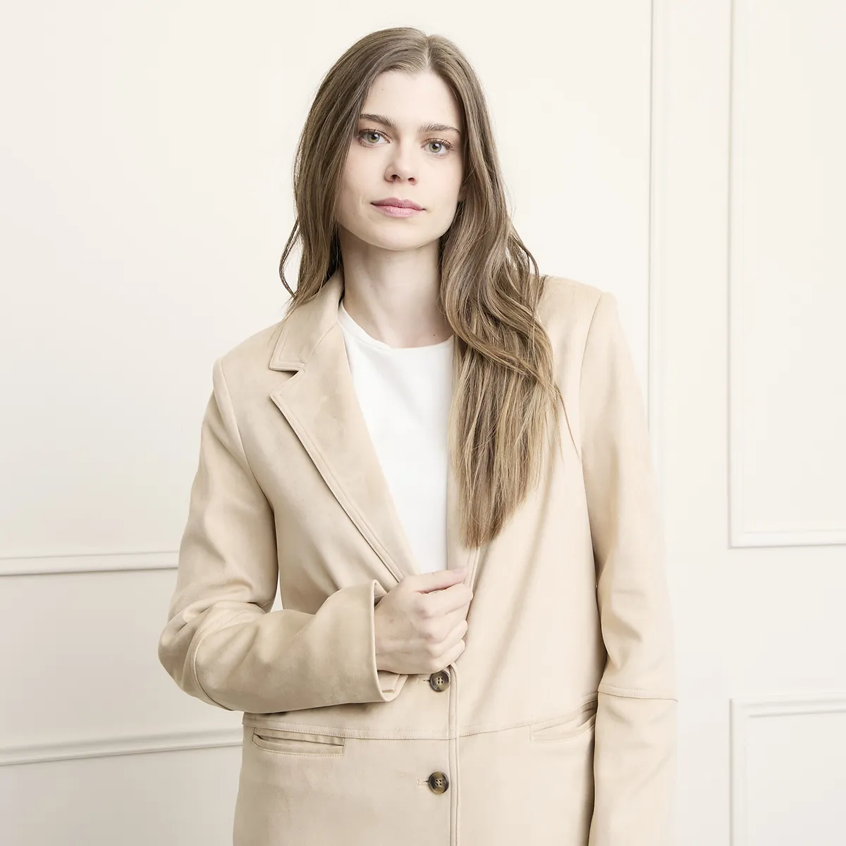 BASEMENT - Blazer Mujer Basement
