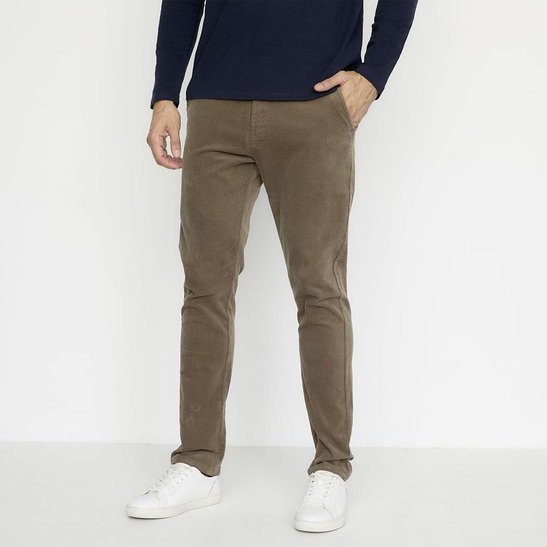 NEWPORT Pantalón Hombre