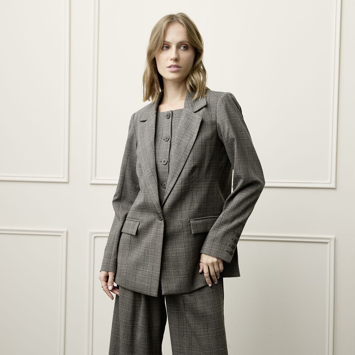 BASEMENT - Blazer Mujer Basement