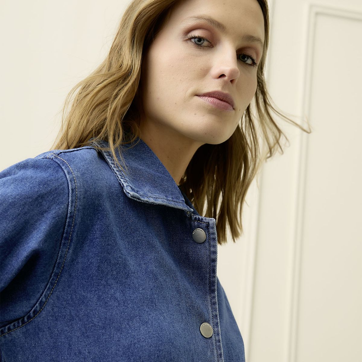 BASEMENT - Chaqueta Mujer Basement