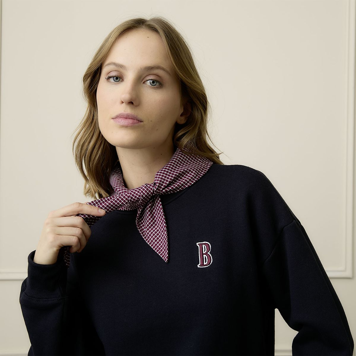 BASEMENT - Polerón Cuello Desmontable Mujer Basement