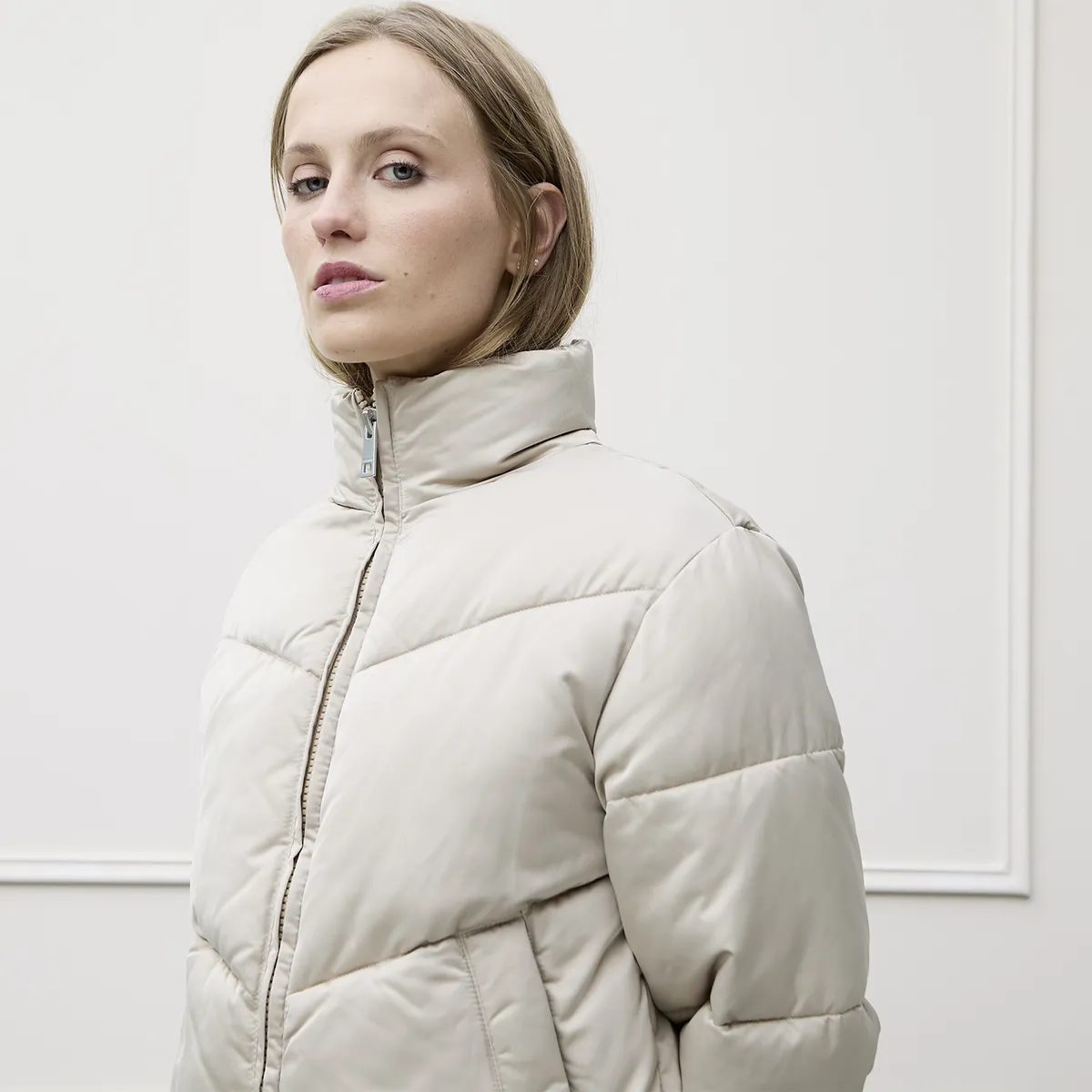 BASEMENT - Parka Mujer Basement