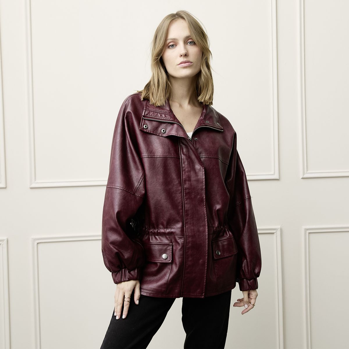 BASEMENT - Chaqueta Cuero Effect Mujer Basement