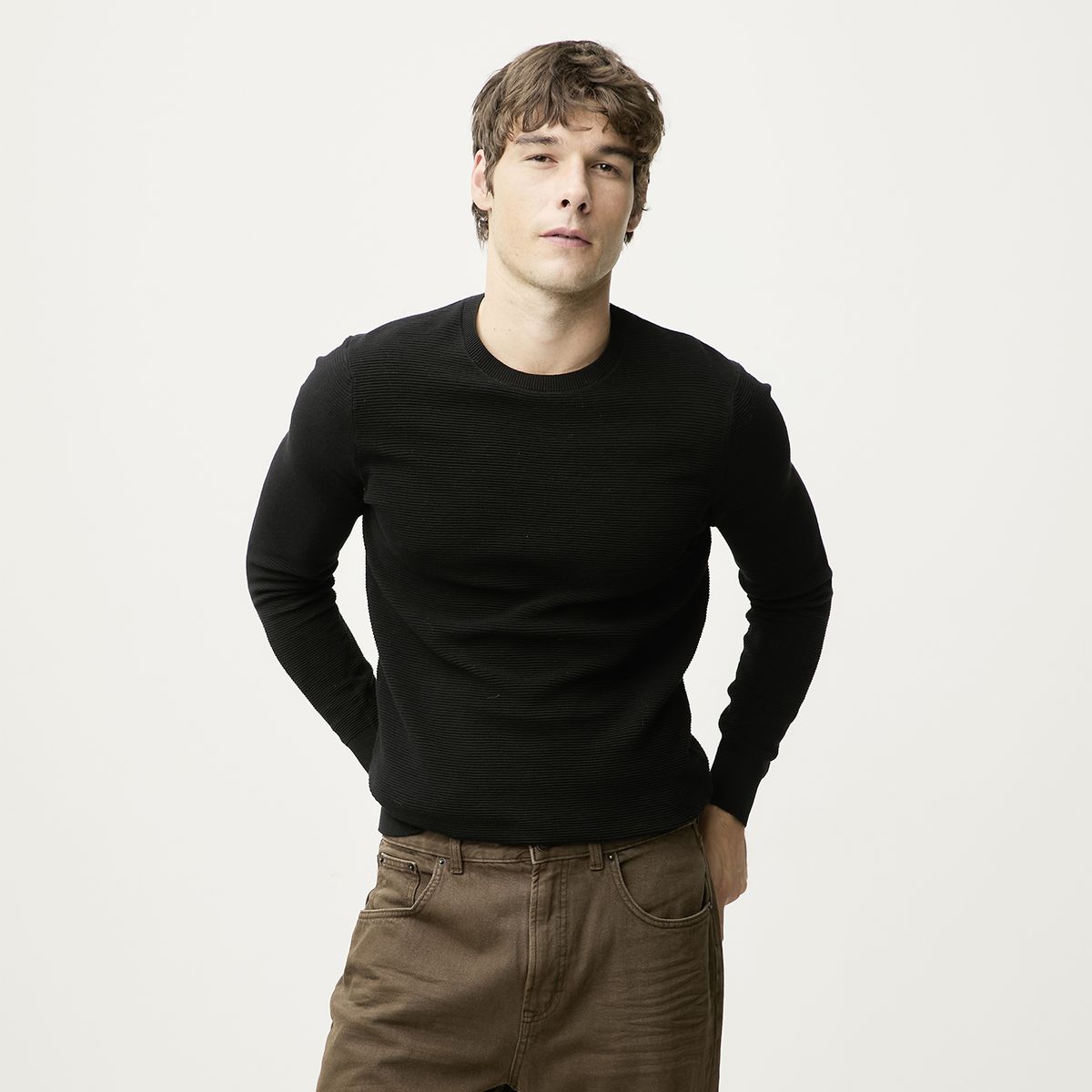BASEMENT - Sweater Hombre Basement