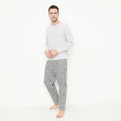 BENETTON - Pantalón Hombre