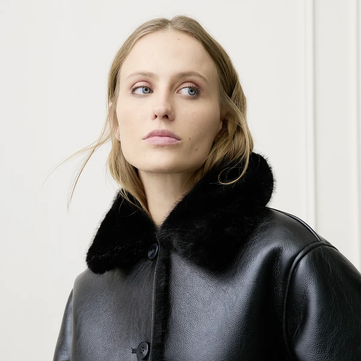 BASEMENT - Chaqueta Cuello Pelo Mujer  Basement