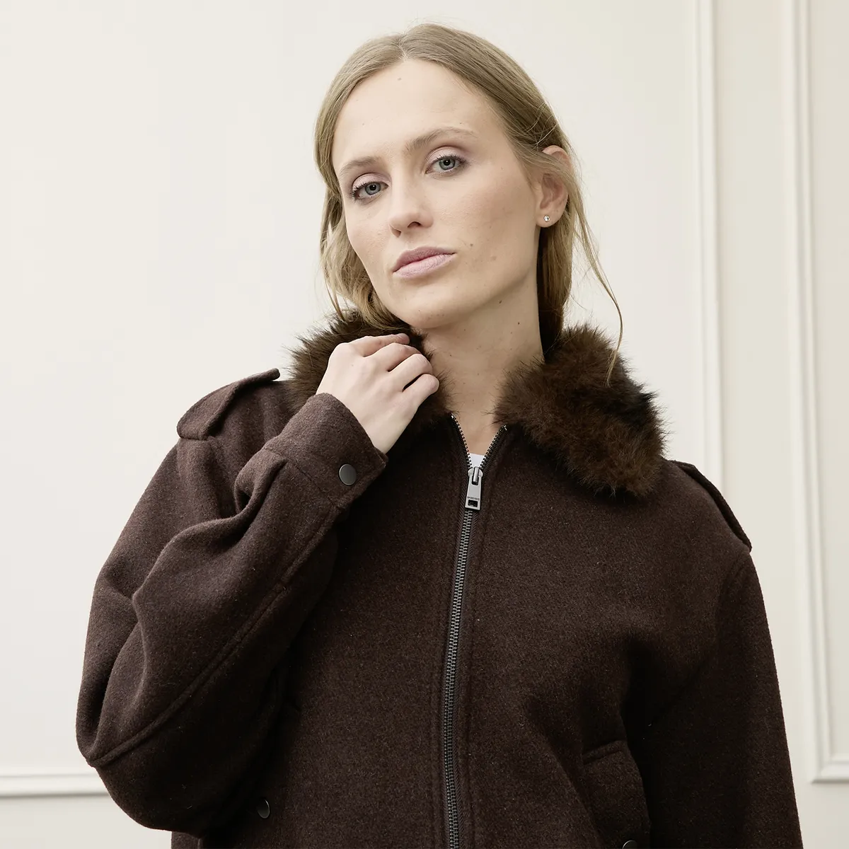BASEMENT - Chaqueta Cuello Pelo Mujer Basement
