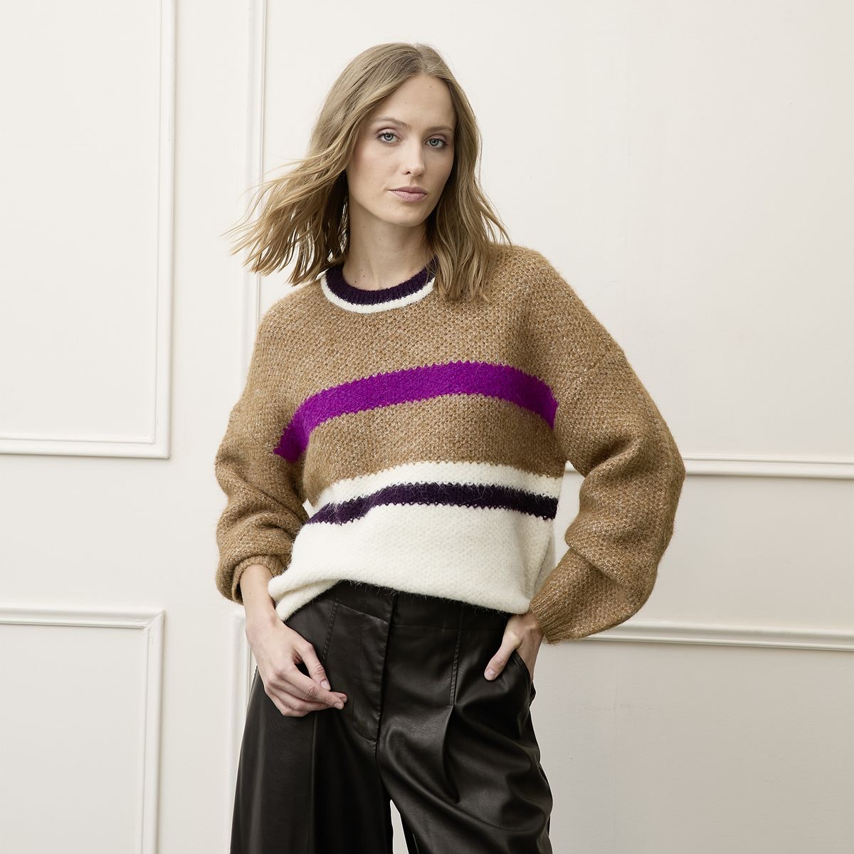 BASEMENT - Sweater Mujer Basement