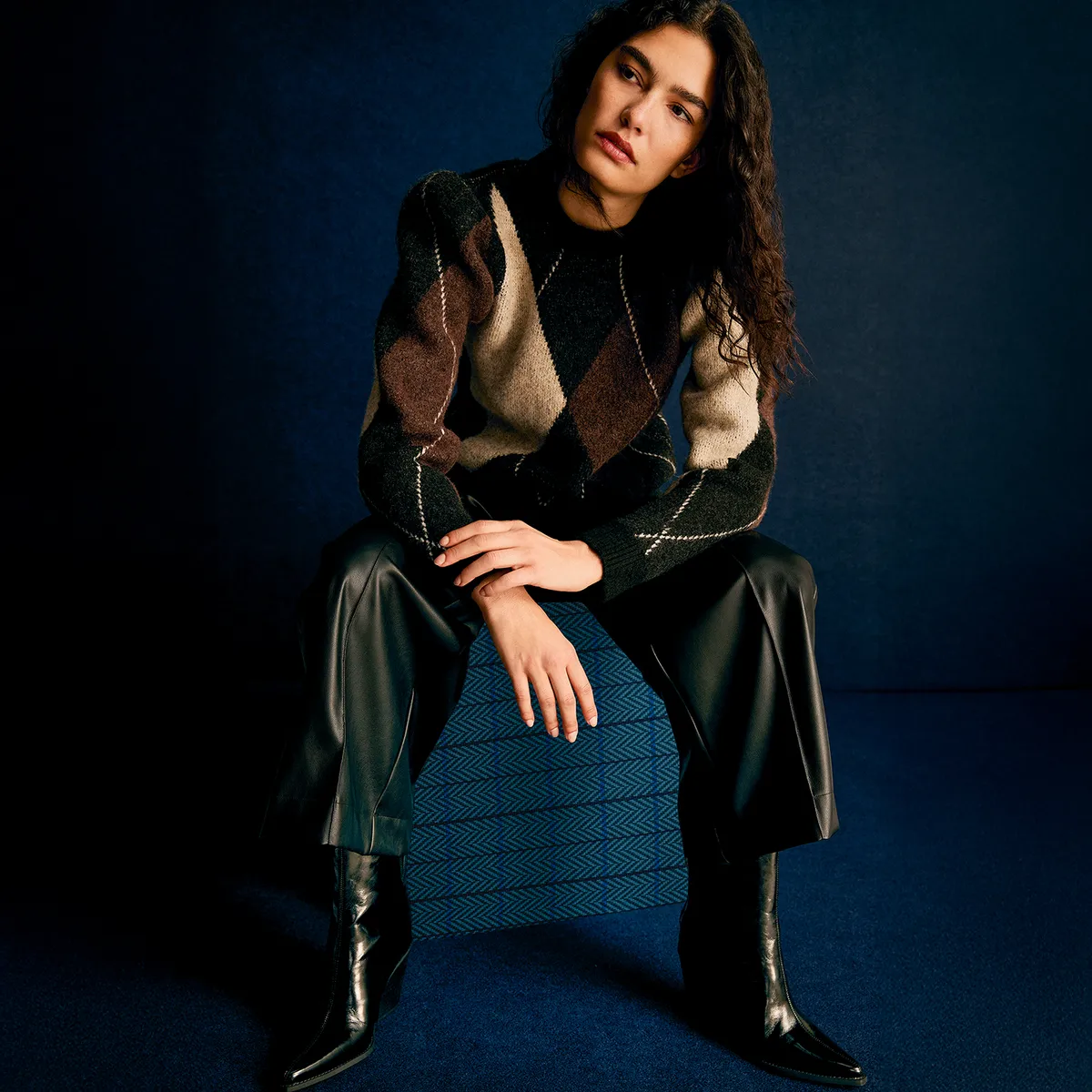 BASEMENT - Sweater Mujer Basement