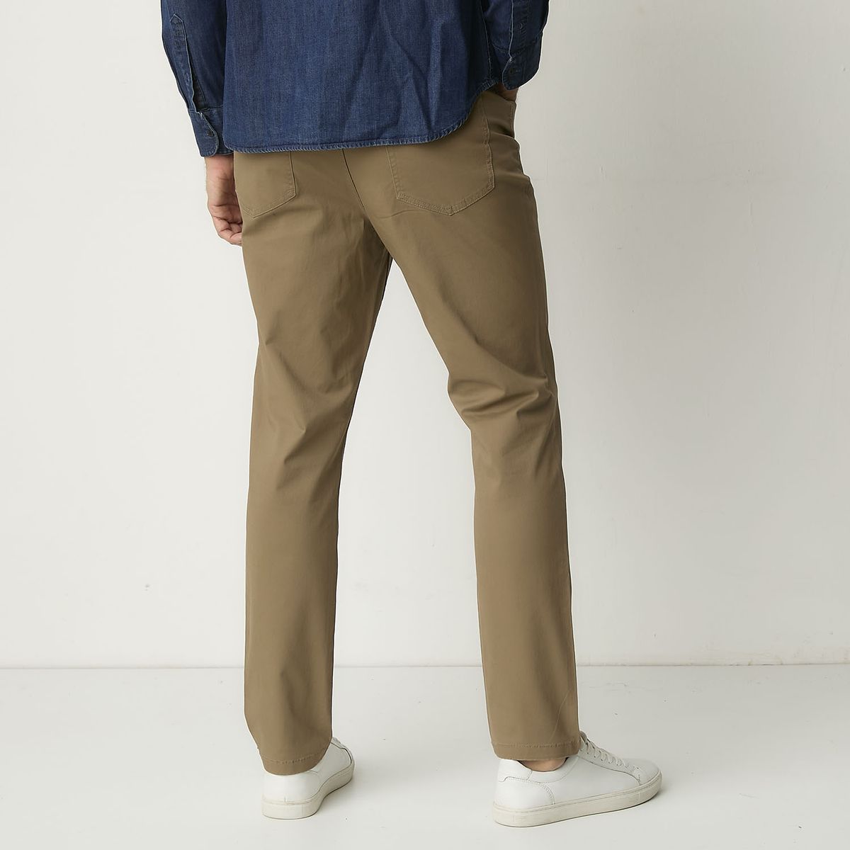 UNIVERSITY CLUB - Pantalón Slim Fit University Club Algodón Casual Hombre