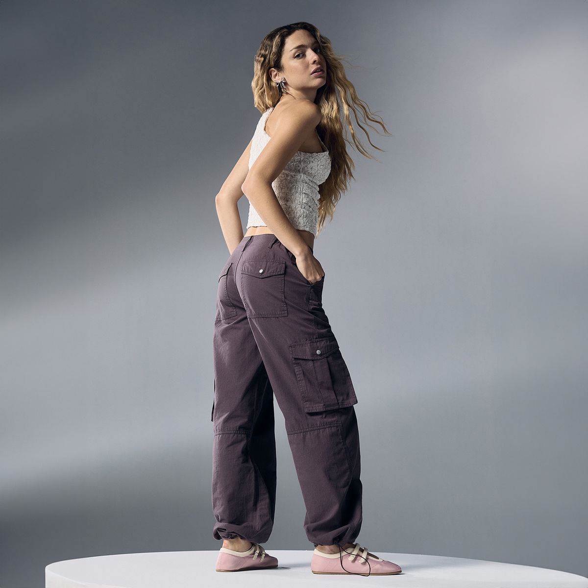 SYBILLA - Pantalón Cargo Tiro Medio Mujer Sybilla