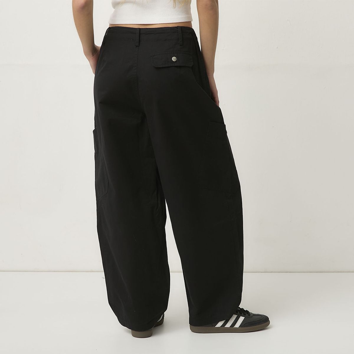 SYBILLA - Jeans Parachute Cargo Tiro Medio Mujer Sybilla