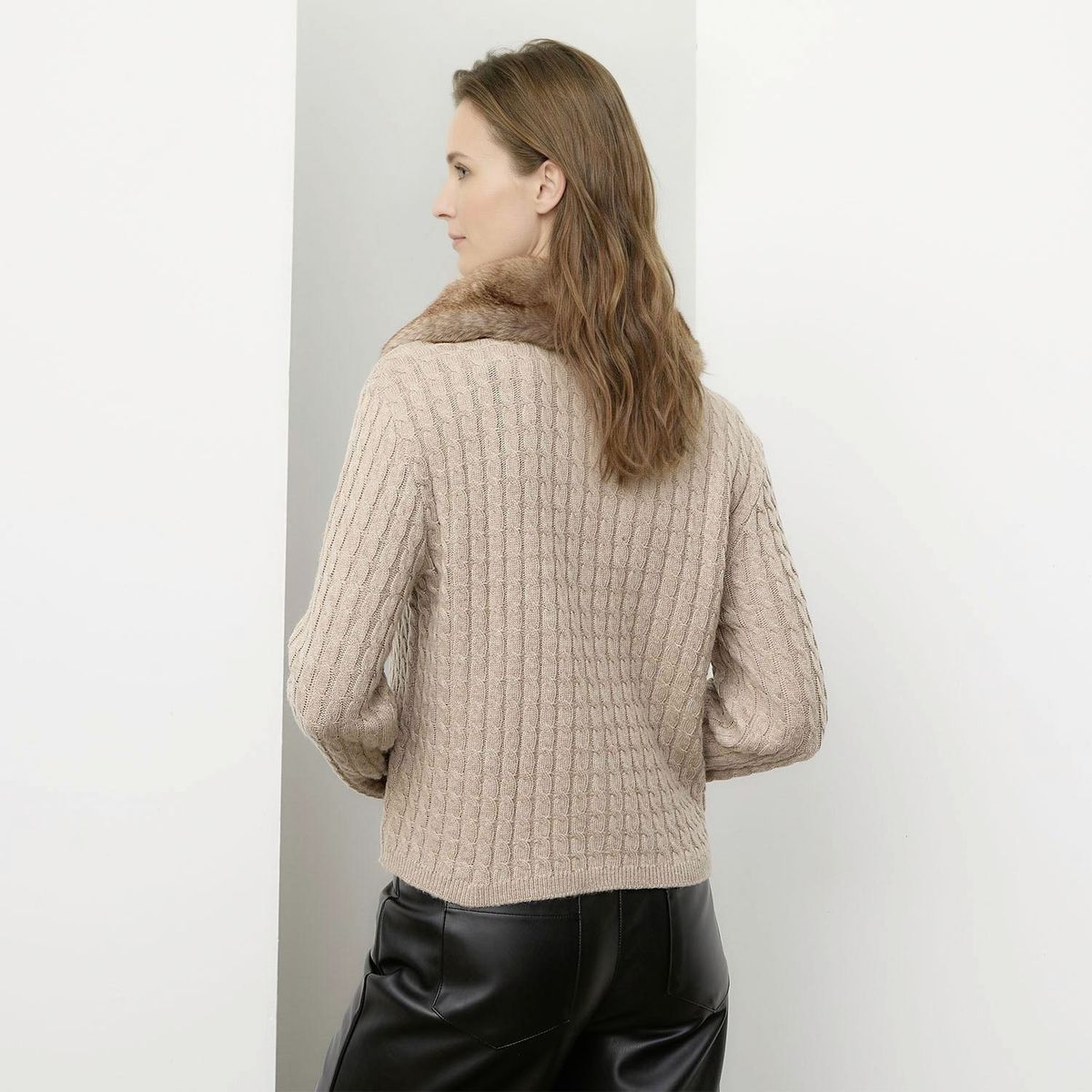 APOLOGY - Chaleco Cuello Pelo Mujer Apology