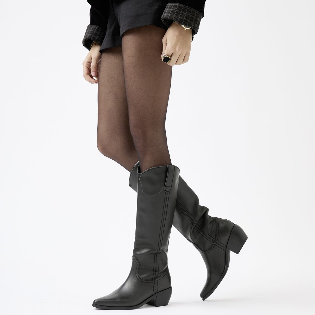 BASEMENT - Bota Mujer Cuero Negro x Paula Mekis Basement