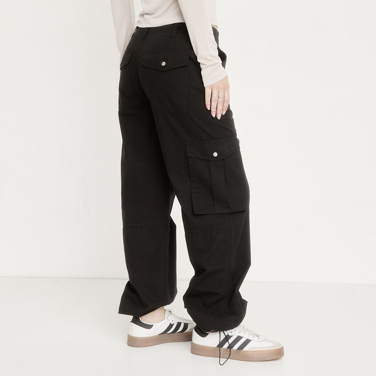 SYBILLA - Pantalón Cargo Tiro Medio Mujer Sybilla