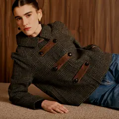 BASEMENT - Chaqueta Fran Larrain x