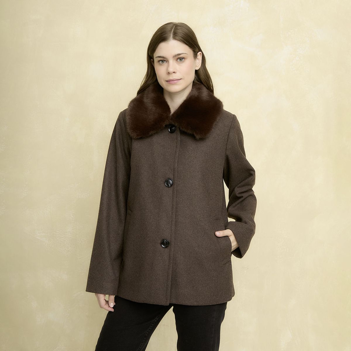 UNIVERSITY CLUB - Chaqueta Efecto Pelo Mujer University Club